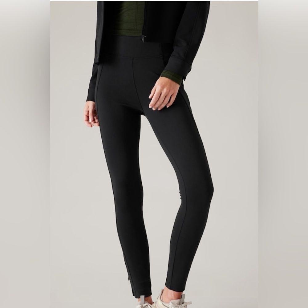 NWT Athleta Delancey Skyline Black Tight Size XS/P